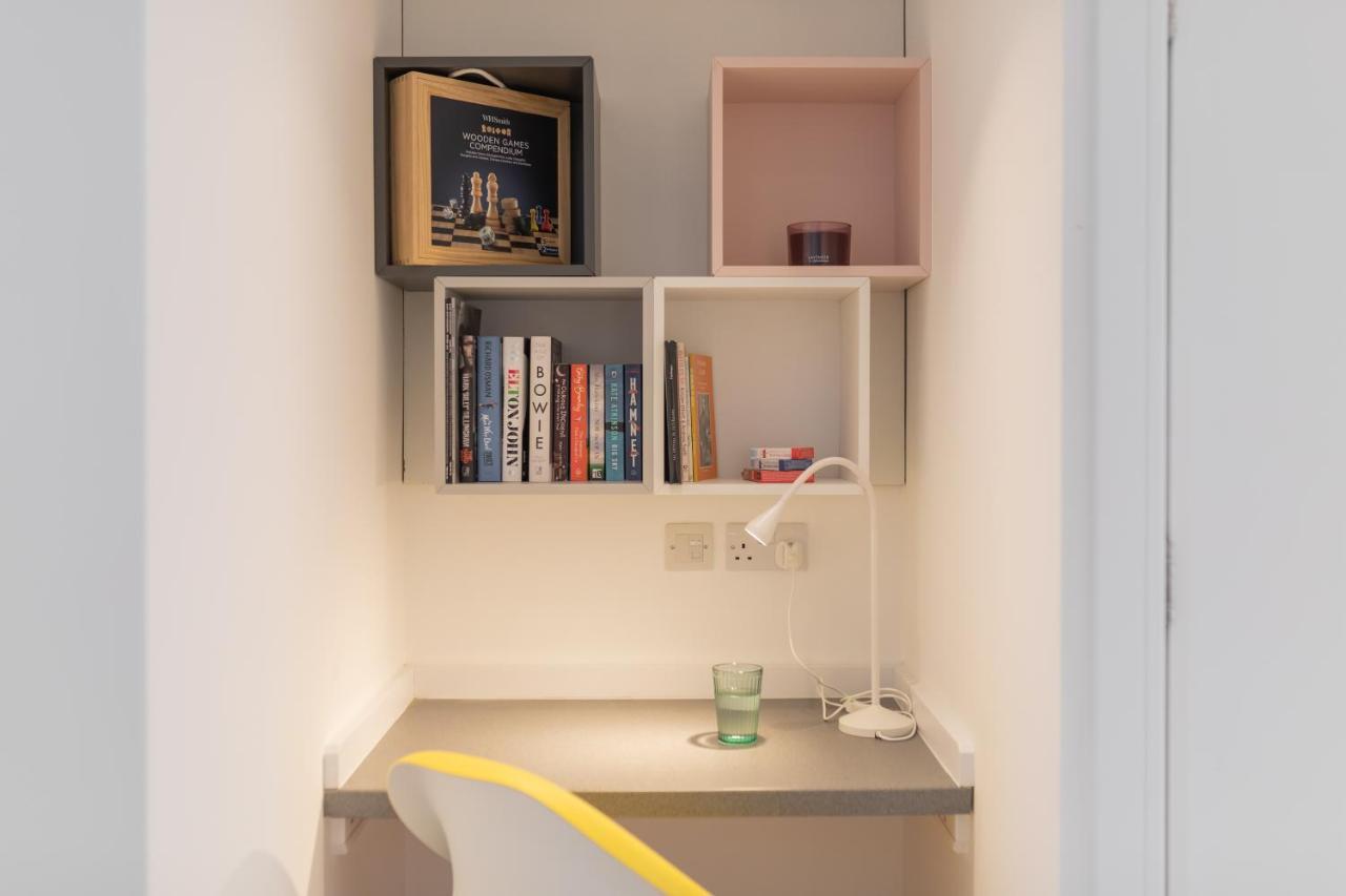 Apartamento The Blue Door Bath Exterior foto
